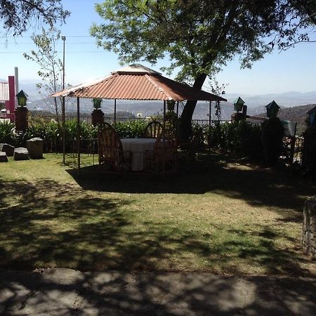 Hotel Villa Alpina El Chalet Pachuca Buitenkant foto